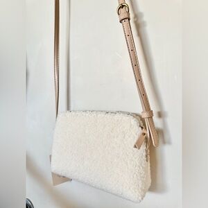 NWT Universal Thread Addison Crossbody Faux Leather Sherpa Shoulder Bag Cream